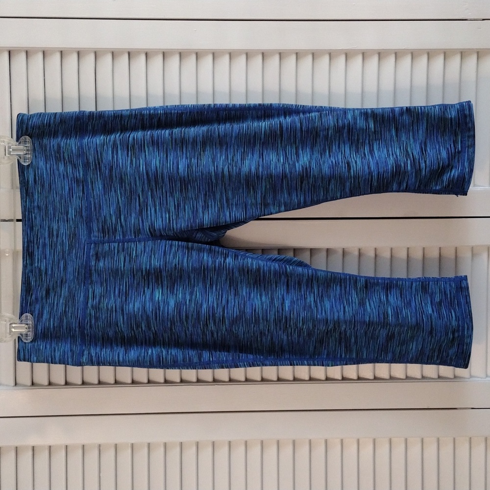 Z byZella Blue Athletic capris XL